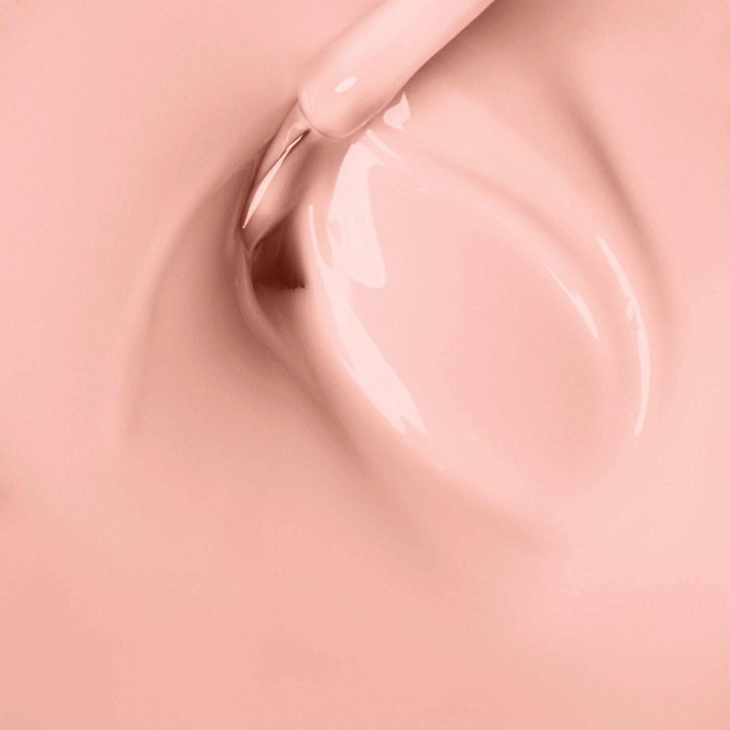 ROXI Timeless Builder Gel texture showing thick self-levelling consistency, peach nude finish